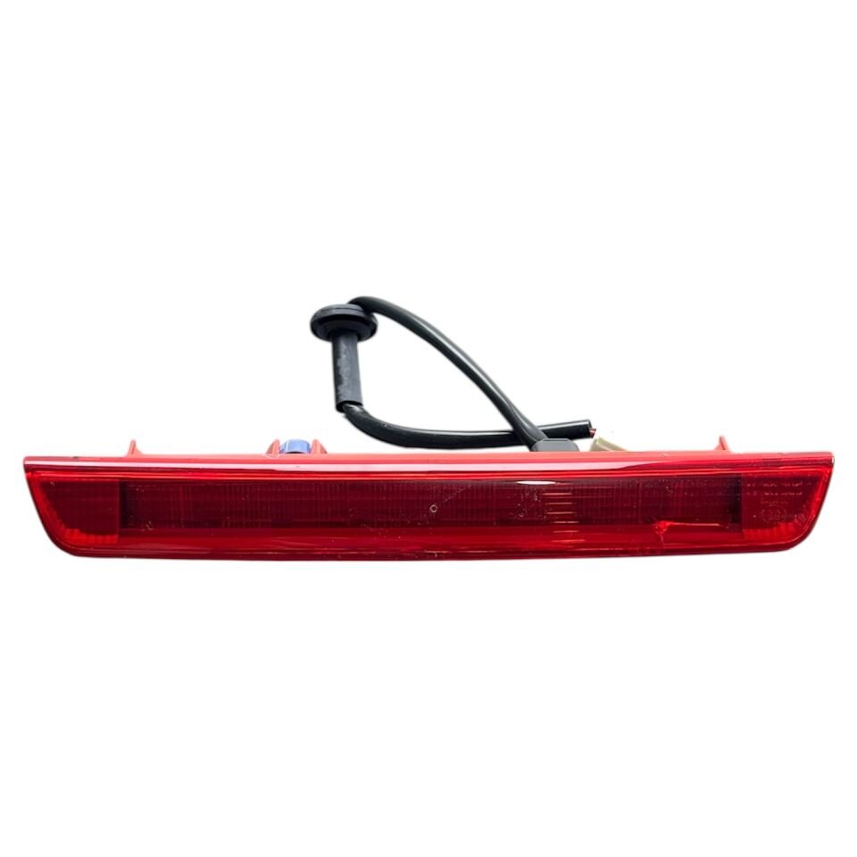 Nıssan Reflektör Bagaj Qashqai 14-16 (Üst)