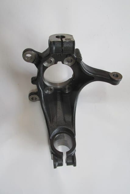 NISSAN X TRAIL- 17/21; ÖN AKS TAŞIYICI SOL (ABS Lİ)