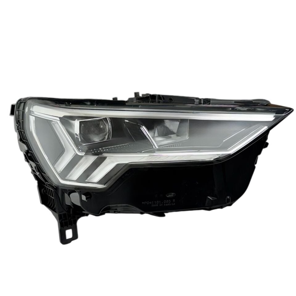 Audı Far Q3 19-23 Sağ (Beyinler Üstünde)