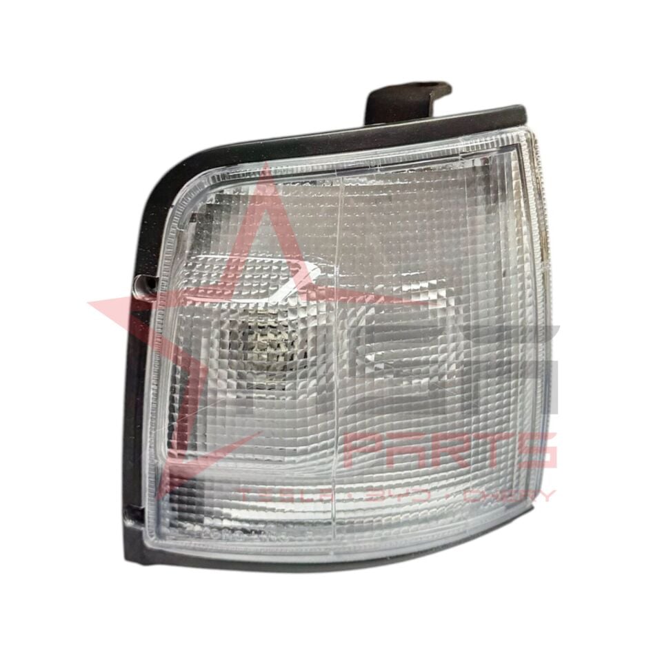 1990-1996 Isuzu Tfr Sağ Sinyal (Beyaz) 894434572-3