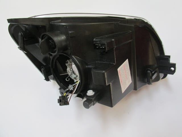 PEUGEOT PARTNER- 03/09; FAR LAMBASI SOL MANUEL 6 FİŞLİ (AYFAR) (E MARKLI)