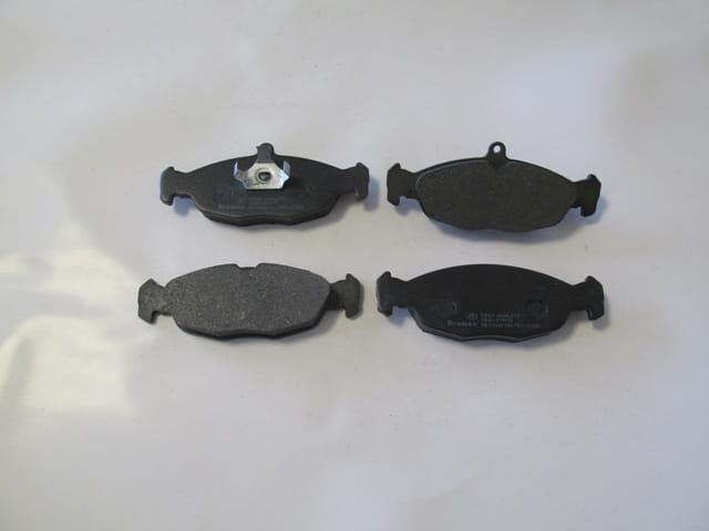 OPEL CORSA- B- 93/00; ÖN FREN BALATASI 1,0/1,2/1,4/1,6(DİSK)(140,2X58,5X16,5/14;0,2X48X16,5)(BRAMAX)
