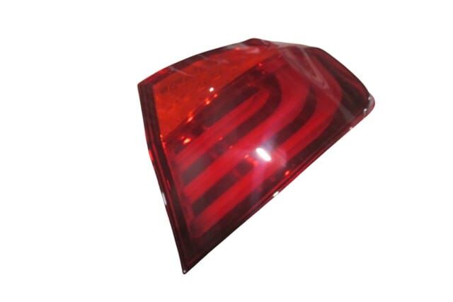 (YENİ ÜRÜN!!!)BMW 5 SERI- F10- 10/13; DIŞ STOP LAMBASI SAĞ KIRMIZI (LEDLİ) (E MARKLI)