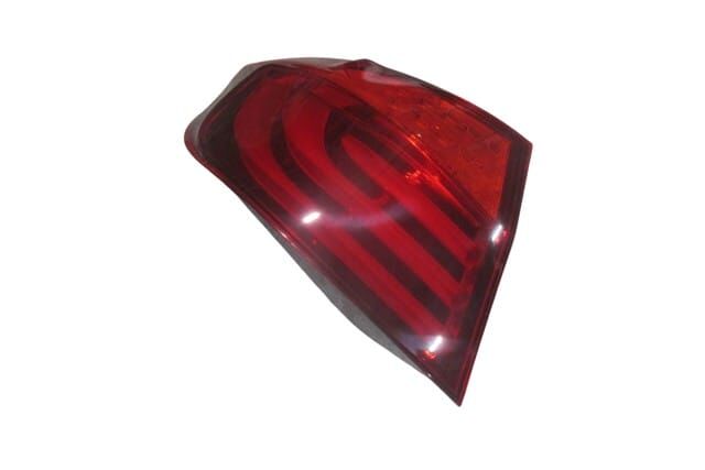 (YENİ ÜRÜN!!!)BMW 5 SERI- F10- 10/13; DIŞ STOP LAMBASI SOL KIRMIZI (LEDLİ) (E MARKLI)