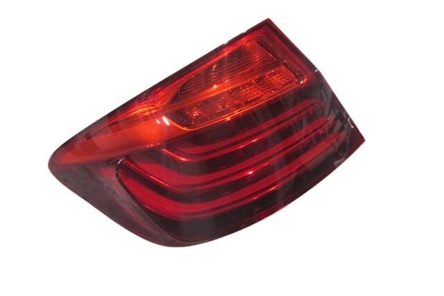 BMW 5 SERI- F10- 13/16; DIŞ STOP LAMBASI SOL KIRMIZI (LEDLİ) (LCI) (E MARKLI)