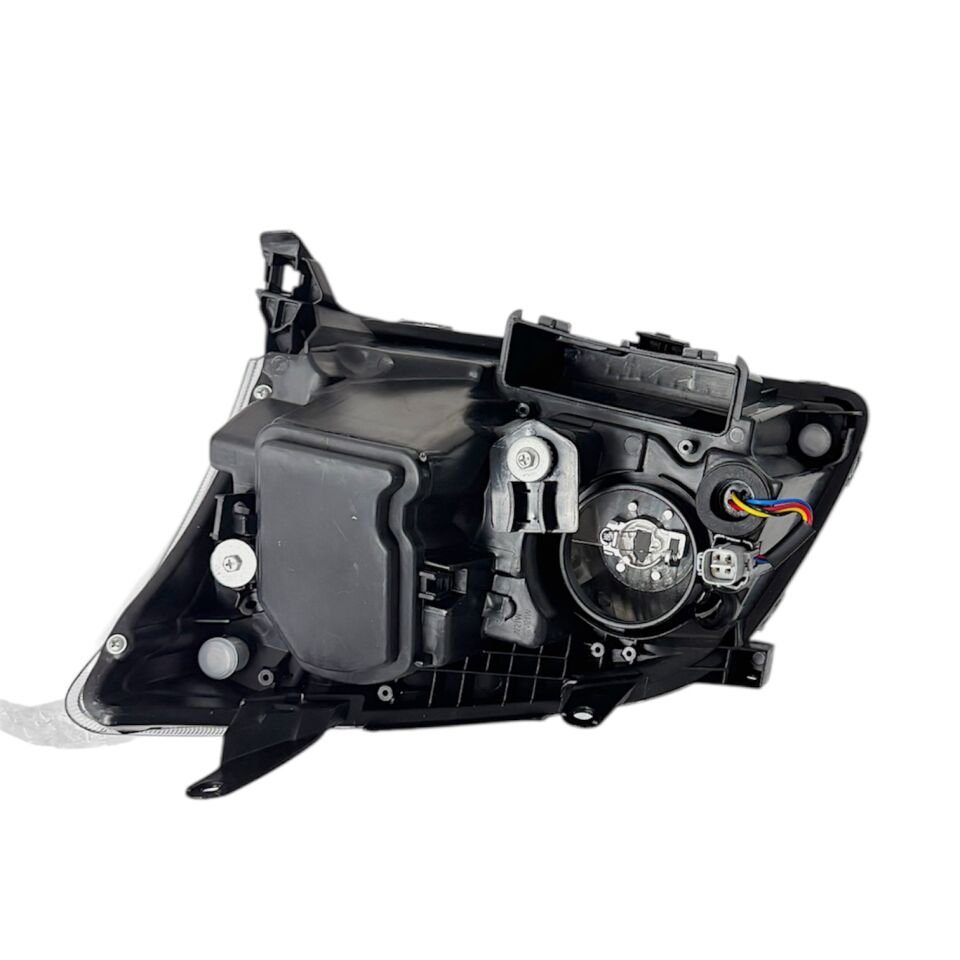 Toyota Far Avensis 03-05 Sağ (Elektirikli)