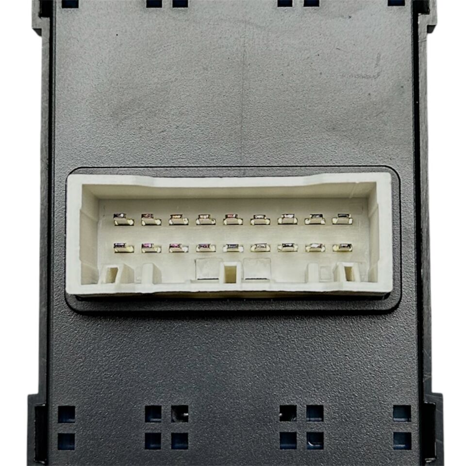 Kıa Düğme Cam Açma Rio 11-15 Ön Sol (18 Pin)