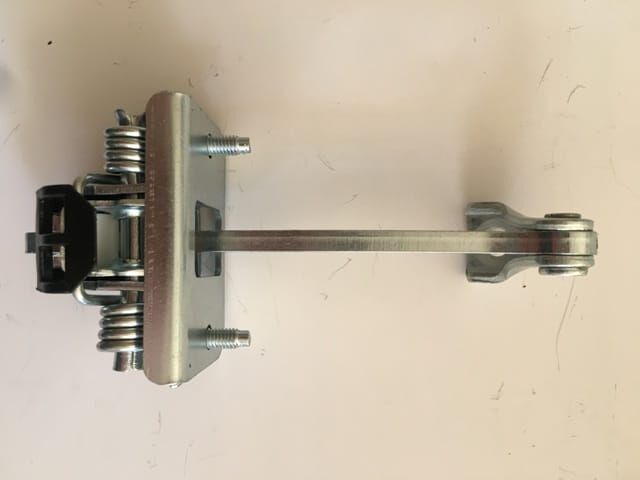 PEUGEOT 3008- 09/16; ARKA KAPI DURDURUCUSU SAĞ/SOL AYNI (ADET) (KAPI GERGİSİ)