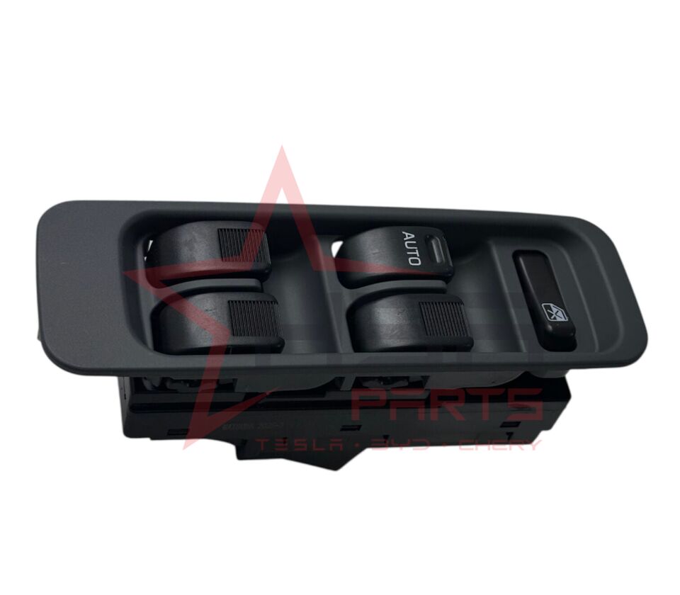 1998-2001 Daihatsu Terios Sol Ön Cam Açma Düğmesi 84820-97422