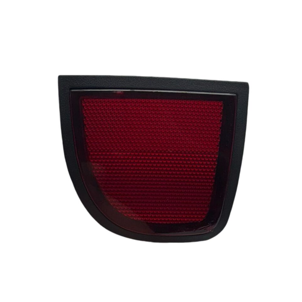07-14 Mitsubishi L200 Sağ Arka Reflektör Çamurluk
