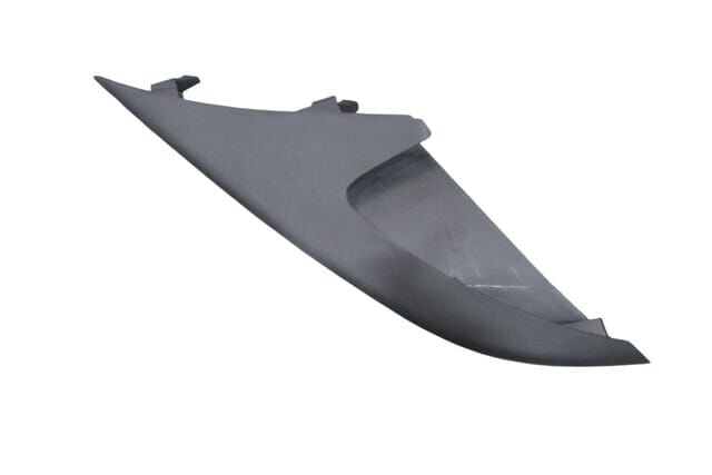 (YENİ ÜRÜN!!!)PORSCHE MACAN- 14/17; ÖN TAMPON PANJURU ÜST ÇITASI SAĞ SİYAH (TW)