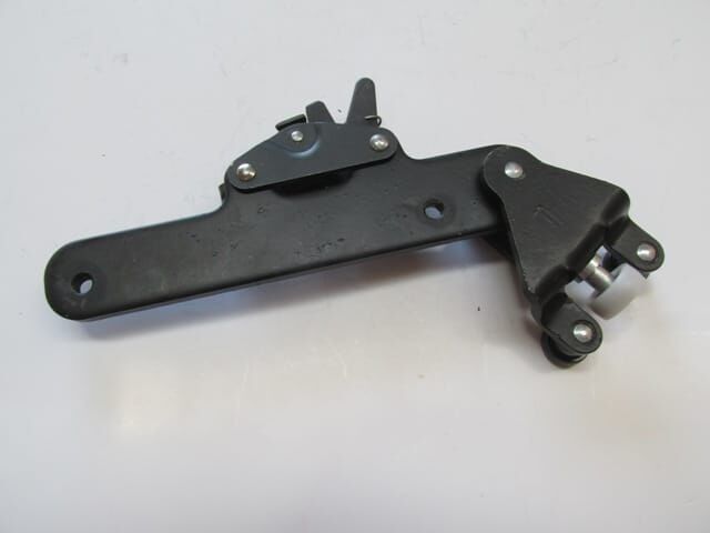 FIAT DOBLO- 15/23; SÜRGÜLÜ KAPI ALT RAY BAĞLANTISI SOL