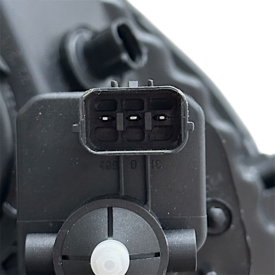 Mıtsubıshı Far L200 10-14 Sol (Mercekli Motorlu)