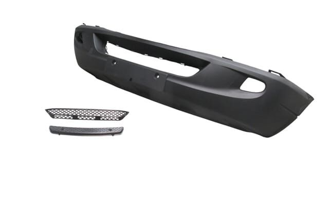 MERCEDES SPRINTER- 07/13; ÖN TAMPON SİYAH (SİS DLİKLİ/IZGARALI/BASAMAK PLASTİKLİ/ÇEKİ DEMİR KAPAKLI)