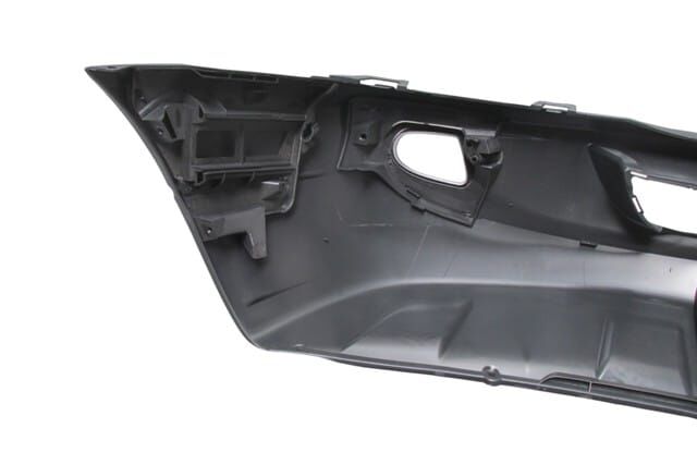 MERCEDES SPRINTER- 07/13; ÖN TAMPON SİYAH (SİS DLİKLİ/IZGARALI/BASAMAK PLASTİKLİ/ÇEKİ DEMİR KAPAKLI)