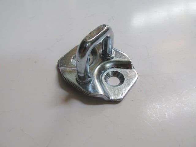 FIAT EGEA- CROSS- 21/25; ÖN KAPI KİLİT KARŞIĞI SAĞ/SOL AYNI (ADET)