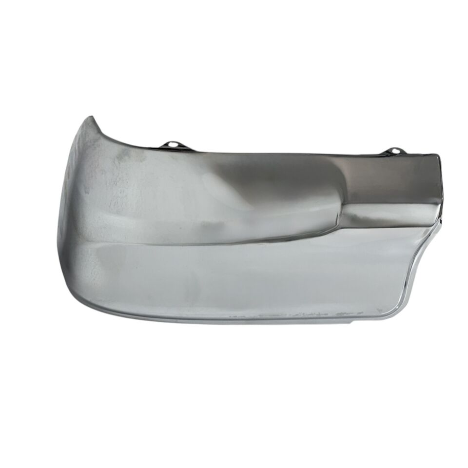 Toyota Köşe Tampon Hılux Revo 15-24 Arka Sağ (Krom/Sensör Deliksiz/Orj Tip)