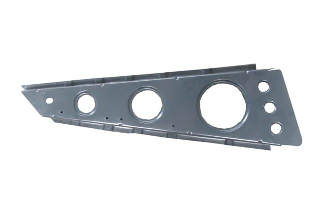 VOLKSWAGEN CRAFTER- 07/17; ÖN ÇAMURLUK İÇ BAĞLANTI SACI SOL