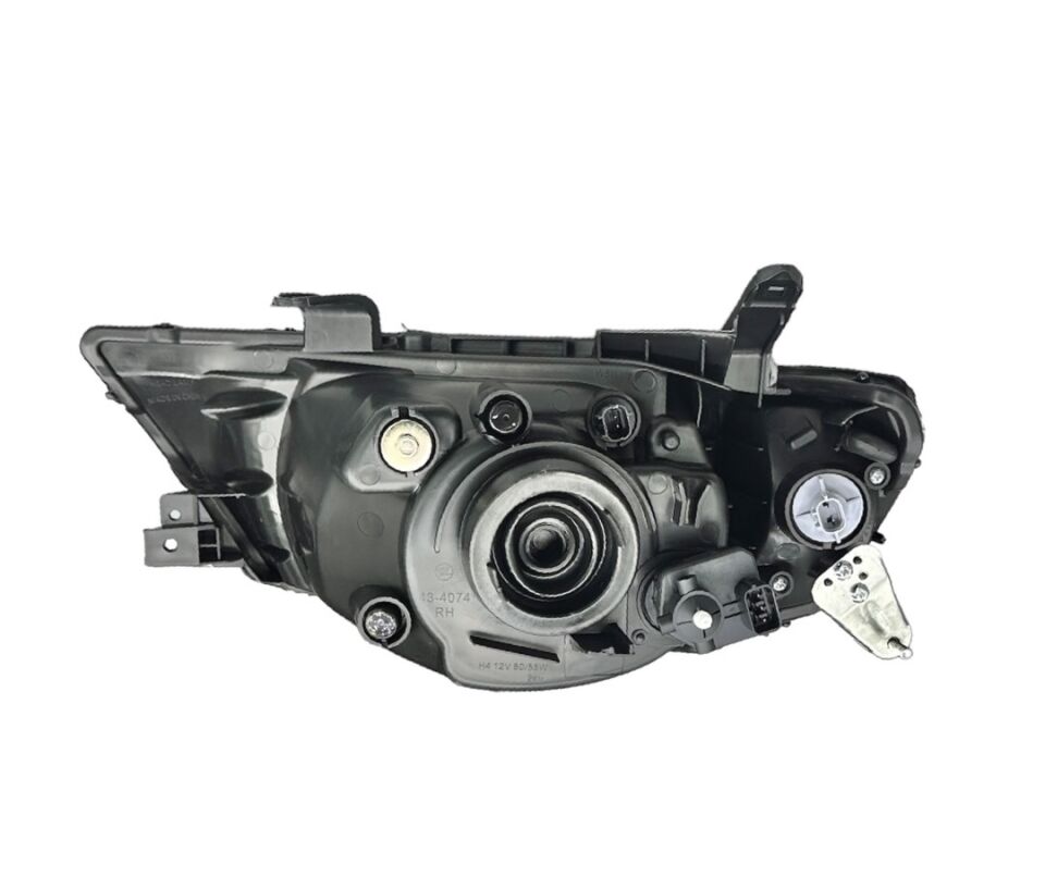 Mıtsubıshı Far L200 06-10 Sağ (Elektrikli Sarı/Motorlu)