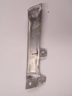 BMW 5 SERI- F10- 10/16; ÖN TAMPON BAĞLANTI BRAKETİ YAN SOL ALÜMİNYUM (TYG)