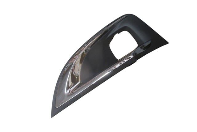 (YENİ ÜRÜN!!!)PEUGEOT 3008- 17/20; SİS LAMBA ÇERÇEVESİ SOL NİKELAJ ÇITALI (TW)