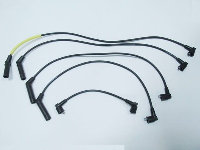 MITSUBISHI LANCER- C62- 88/91; BUJİ KABLOSU TAKIM (12V)(4G15)1.3/1.5 cc (YOW JUNG)