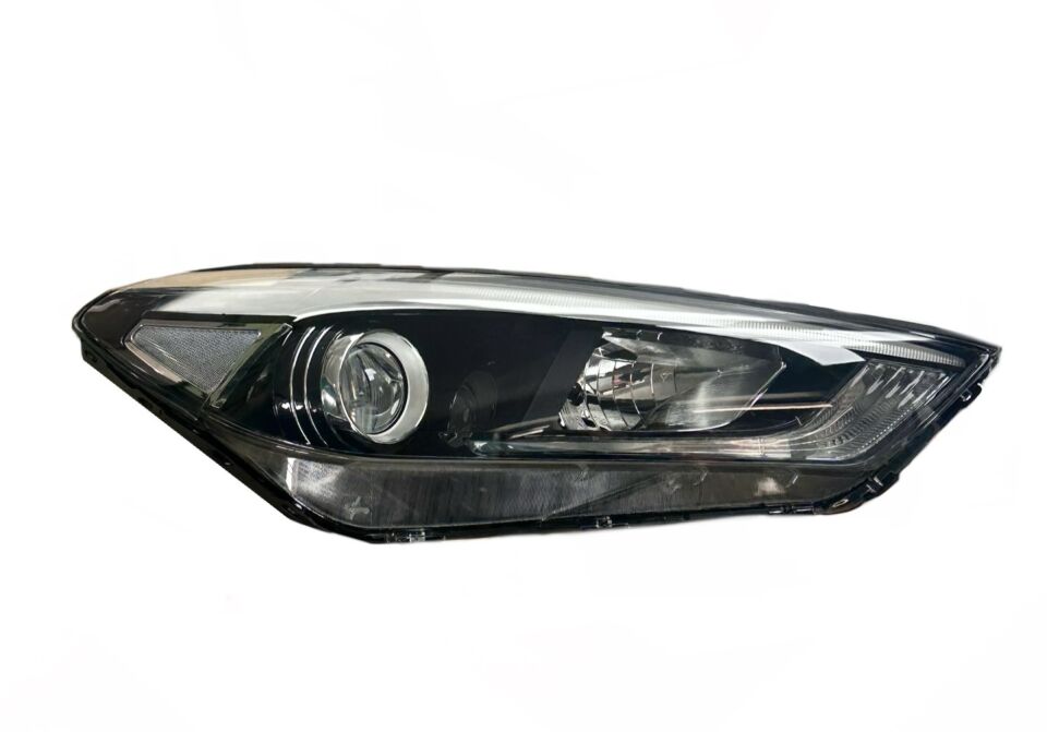 15-18 Hyundai Tucson Sağ Far (Ledli)