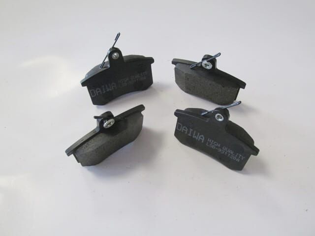 AUDI A4- 95/99; ARKA FREN BALATASI 1,8/1,9/2,0/2,3/2,4/2,6 (KABLOSUZ)(DİSK) (86,8X66,6X16,5)(BRAMAX)