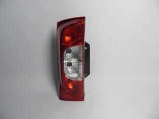 FIAT FIORINO- 08/24; STOP LAMBASI SOL KIRMIZI/BEYAZ (BAGAJ KAPAĞI YUKARIYA AÇILAN) (MARS) (E MARKLI)