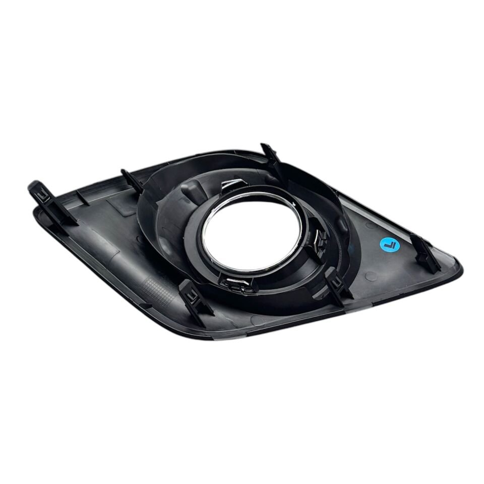 Toyota Kapak Lamba Sis Hılux 15-17 Sol (Sisli Krom)