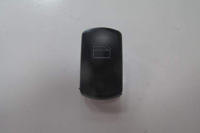 MERCEDES SPRINTER- 13/18; ÖN/ARKA CAM DÜĞME BUTONU SAĞ