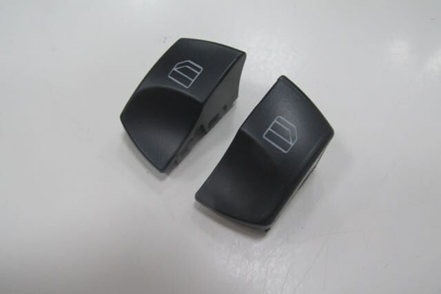 MERCEDES SPRINTER- 13/18; ÖN SOL KAPI SAĞ/SOL AÇMA DÜĞME BUTONU SET (2 PARÇA)