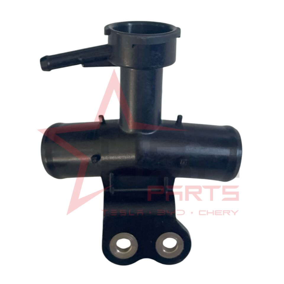 2015-2019 Toyota Yaris 1,5 Hybrid Radyatör Su Giriş Borusu 16502-21090