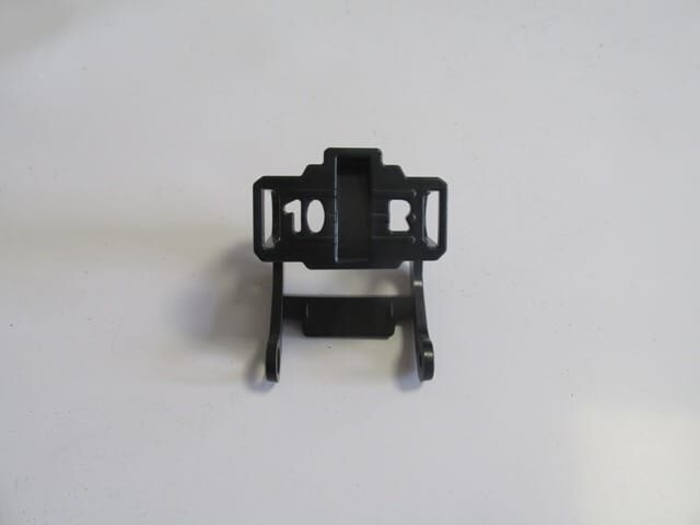 BMW 5 SERI- F10- 10/16; FAR YIKAMA FISKİYE KAPAĞI BRAKETİ SOL (M5/LCI)