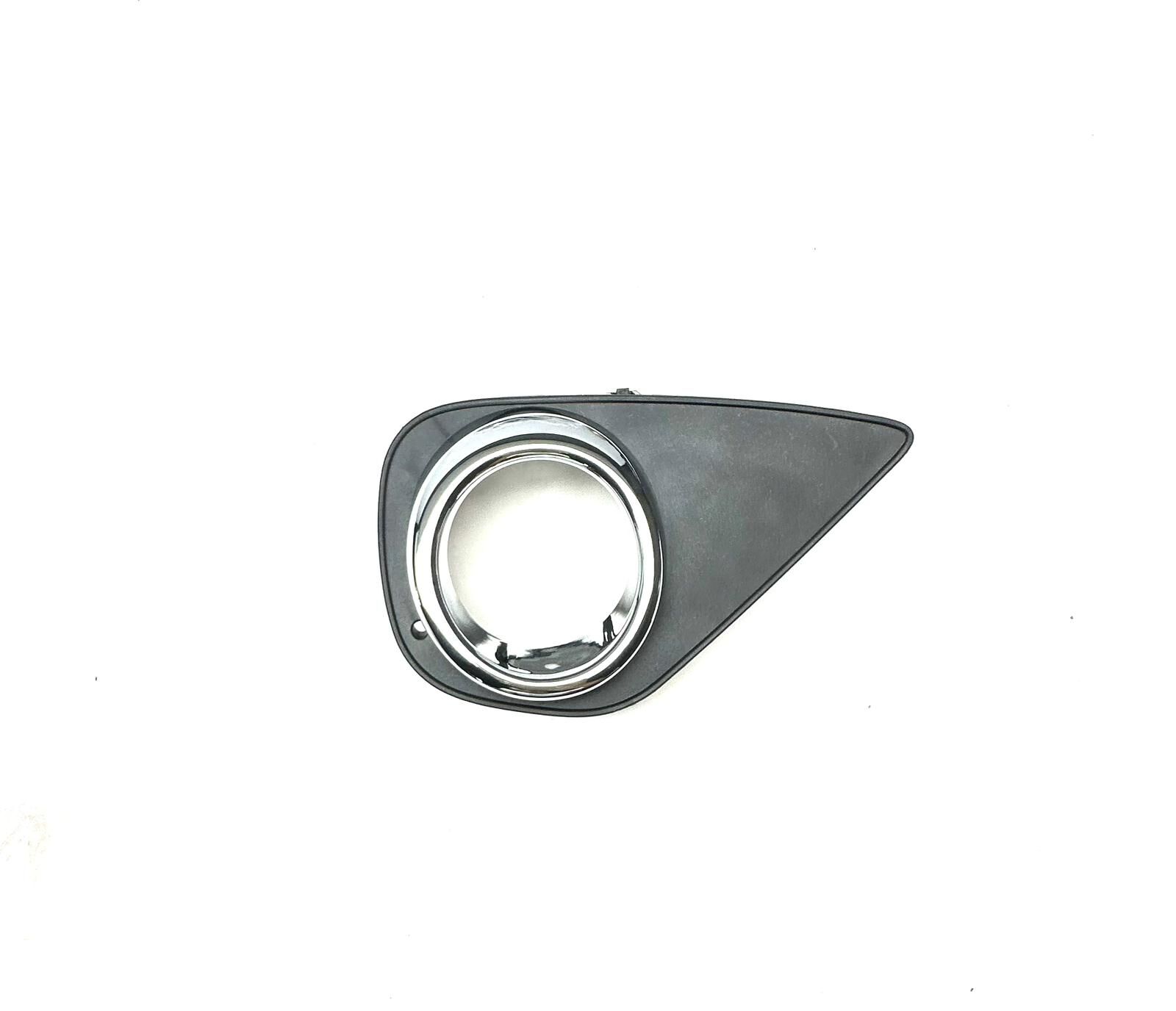 Toyota Kapak Lamba Sis Yaris 14-16 Sağ (Sisli)