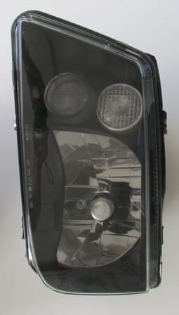 VOLKSWAGEN BORA- 99/05; MODİFİYE FAR LAMBASI SOL ELEKTRİKLİ/SİSLİ/10FİŞLİ