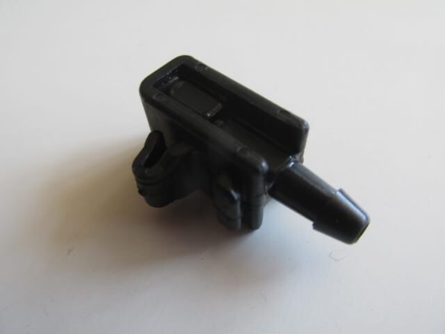 RENAULT MEGANE- 2- 03/09; ÖN CAM SU FİSKİYE MEMESİ