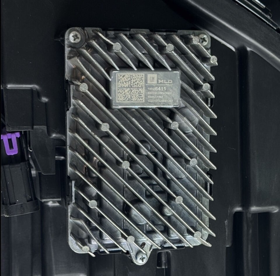 Mg Far Hs 24-26 Sağ (Mercekli/Ledli)