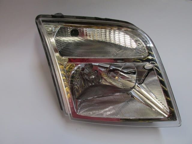 FORD TRANSIT CONNECT- 02/09; FAR LAMBASI SAĞ ELEKTRİKLİ/MOTORLU (H4)7FİŞLİ (AYFAR) (E MARKLI)