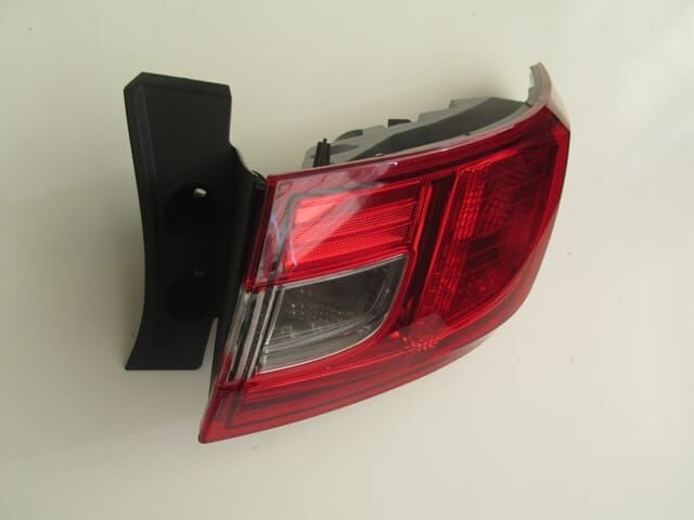 RENAULT CLIO- 4- HB- 13/16; DIS STOP LAMBASI SAG KIRMIZI/BEYAZ (MARS) (E MARKLI)