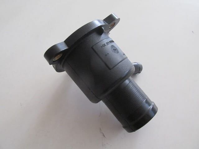 RENAULT KANGOO- 98/03; TERMOSTAT KAPAĞI 1,4/1.6cc K4J-K4M (3 BAĞLANTILI/PLASTİK)