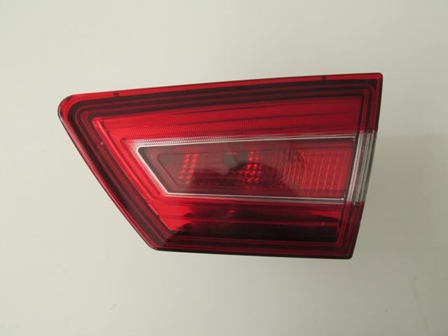 RENAULT CLIO- 4- HB- 13/16; İÇ STOP LAMBASI SAĞ KIRMIZI/BEYAZ (MARS) (E MARKLI)