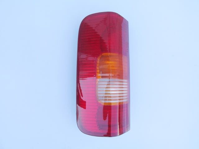 VOLKSWAGEN VOLT- LT35/LT46- 96/07; STOP LAMBASI SOL KIRMIZI/SARI/BEYAZ (MARS) (E MARKLI)