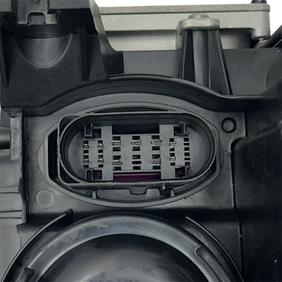 Audı Far A5 12-16 Sol (Xenon/Led/Beyinler Üstünde)