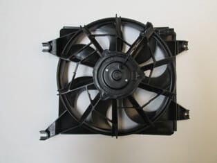 HYUNDAI ACCENT- 95/97; KLİMA FAN DAVLUMBAZI KOMPLE PLASTİK (7 KANAT) (BFN)