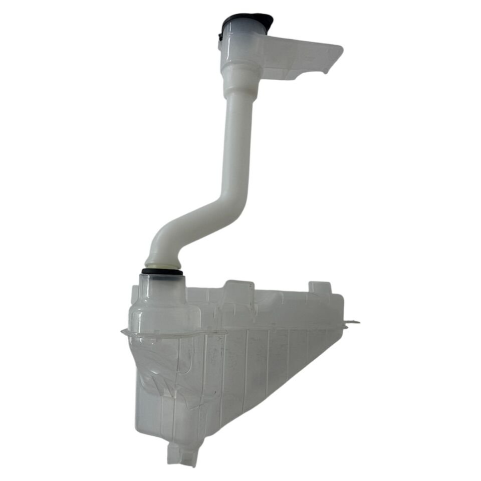 Toyota Depo Su Fiskiye Hılux 15-17 (Far Yıkamasız / Motorsuz)