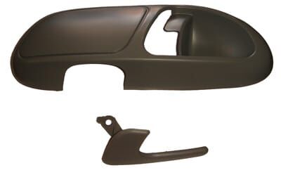 VOLKSWAGEN GOLF- 4- 98/04; ARKA KAPI İÇ AÇMA KOL ÇERÇEVESİ SOL (HOPARLÖR KAPAKSIZ) ELCEĞİ İLE Bİ