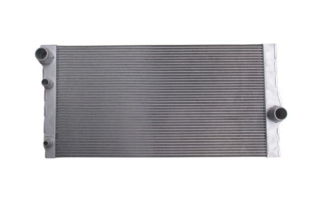 BMW 7 SERI- F01- 10/15; SU RADYATÖRÜ 730/740 D (BRAZİNG) (606X310X32) (MANUEL/OTOMATİK) ALM (ORİS)