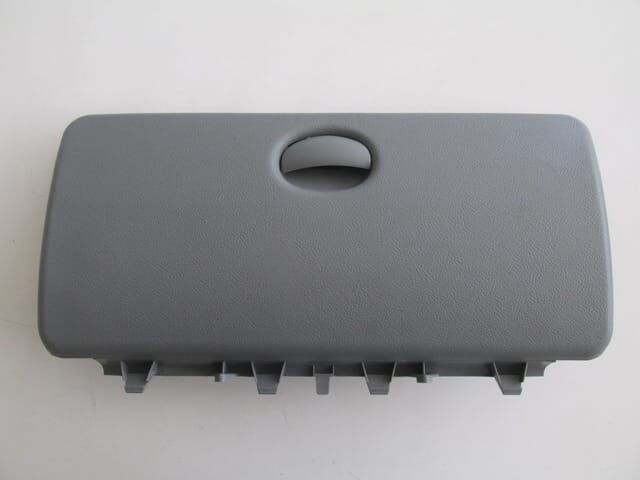 RENAULT KANGOO- 2- CLASSİC- 03/12; TORPİDO KAPAĞI ALT MANDALLI GRİ