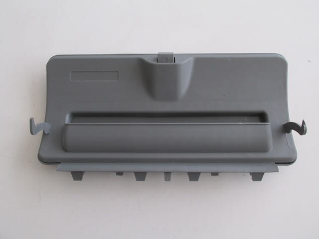 RENAULT KANGOO- 2- CLASSİC- 03/12; TORPİDO KAPAĞI ALT MANDALLI GRİ